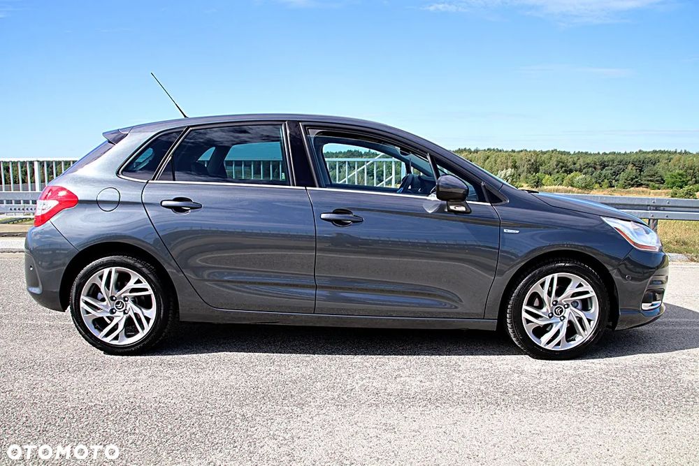 Citroën C4 VTi 120 Exclusive - 12