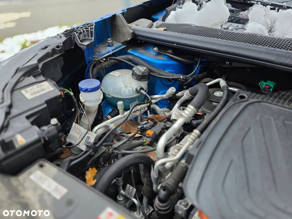 Peugeot 2008 136 Style - 11