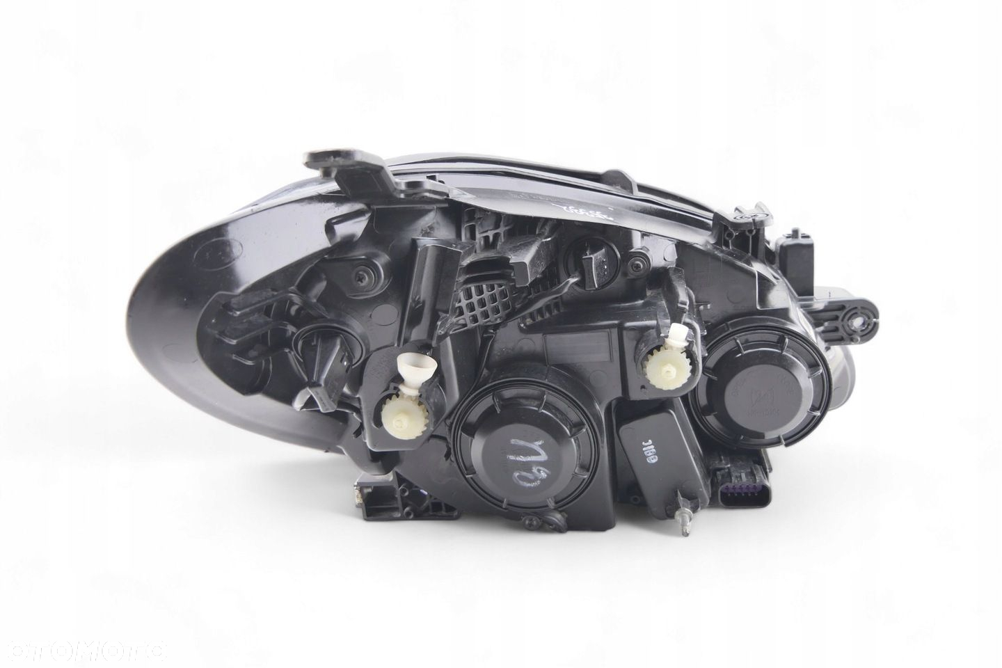 Lampa Lewy Przód OPEL MOKKA I 95440409 2014r. Anglik - 4