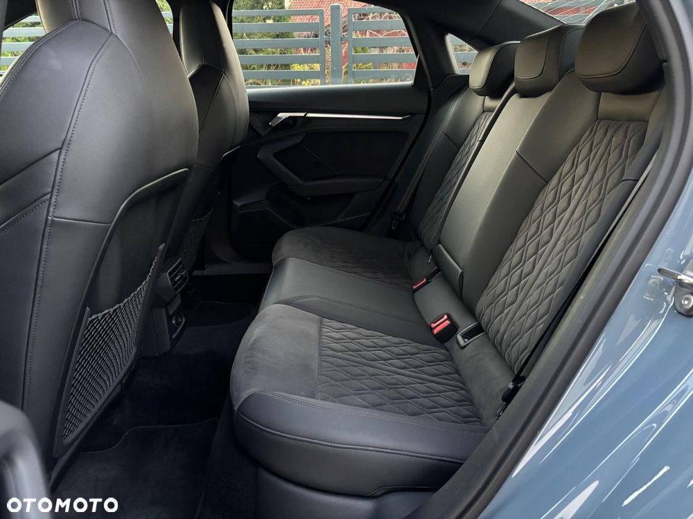 Audi RS3 Limousine - 37