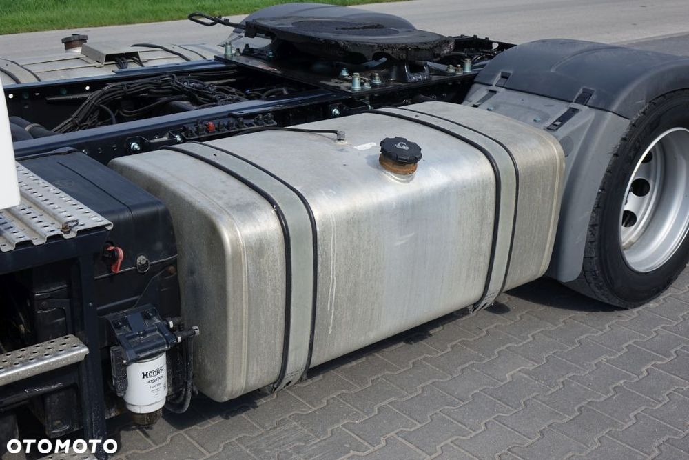 MAN TGX 18.500 EURO 6 4X2 LLS-U XLX / MEGA / AUTOMAT / RETARDER / 2 ZBIORNIKI / LODÓWKA - 11