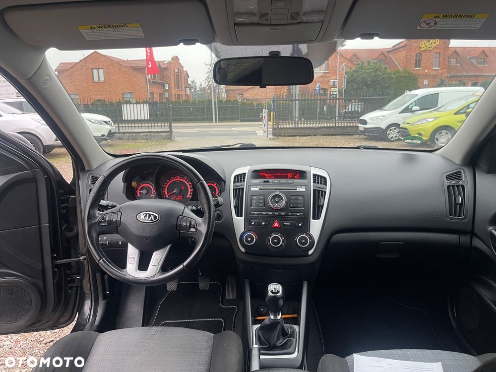 Kia Ceed 1.4 CVVT LX Basis - 12