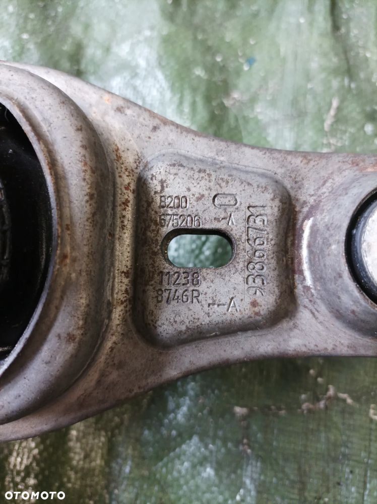 Renault Trafic Vivaro łapa wspornik mocowanie poduszka silnika 112388746R - 4