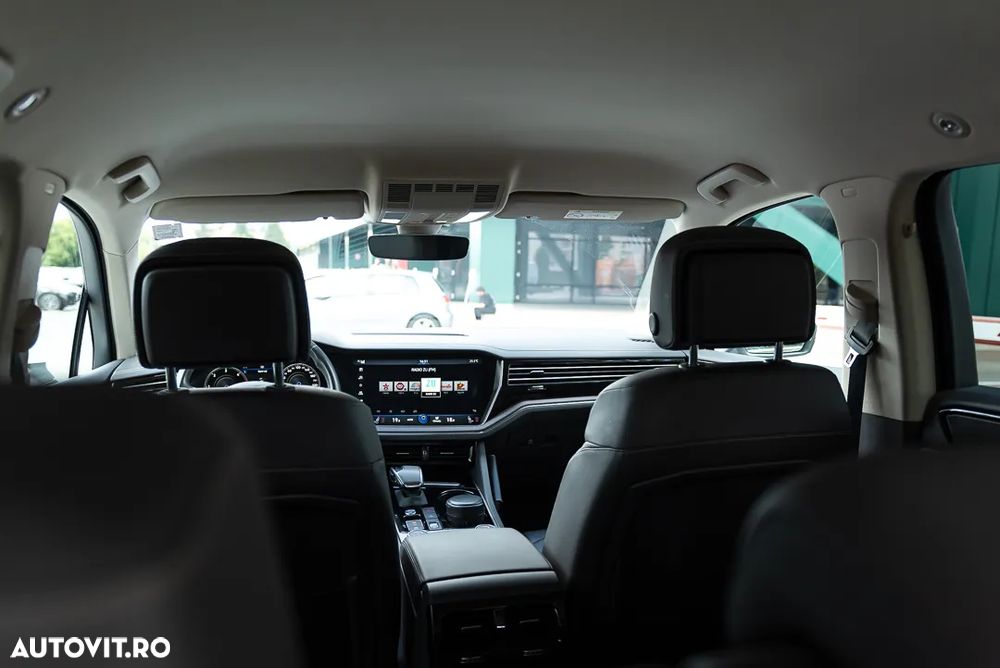 Volkswagen Touareg V6 TDI Elegance - 19