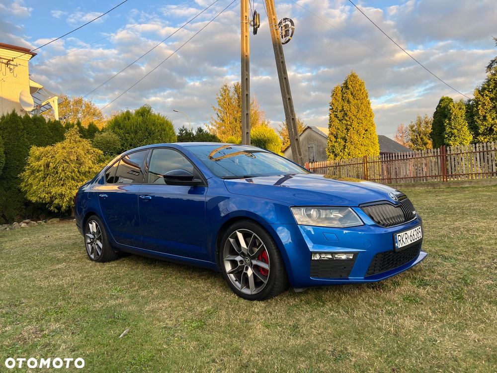 Skoda Octavia 2013 photo 2