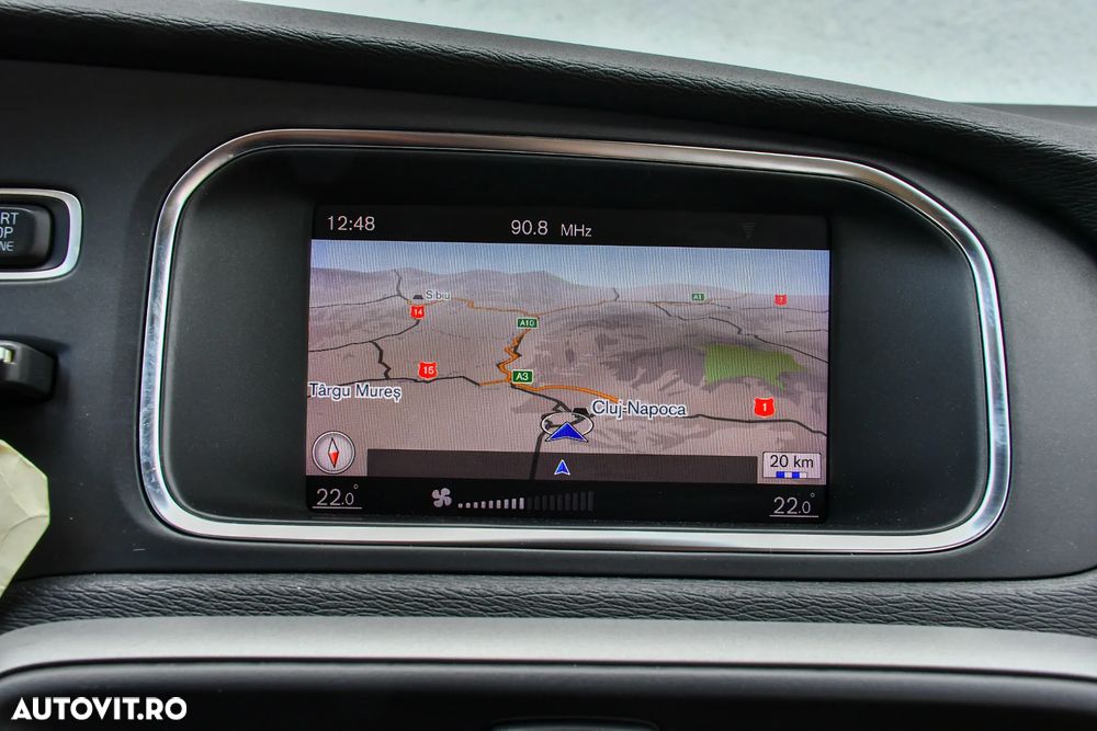Volvo V40 D2 Momentum - 13