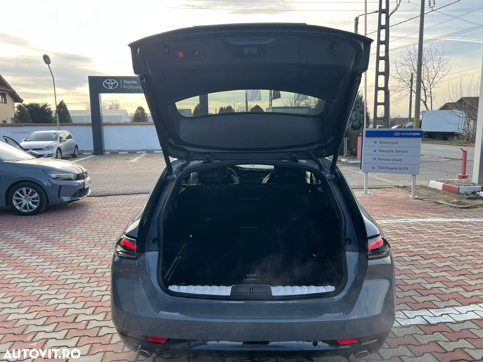 Peugeot 508 - 8