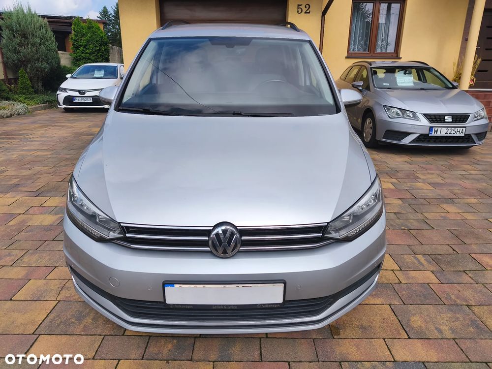Volkswagen Touran 1.5 TSI EVO Trendline - 2