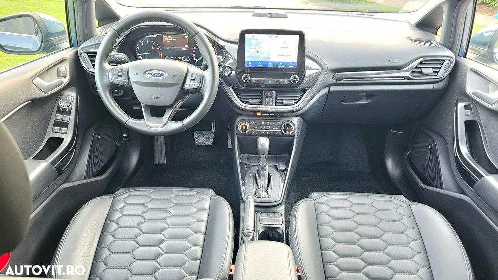 Ford Fiesta 1.0 EcoBoost 7DCT mHEV Active - 11