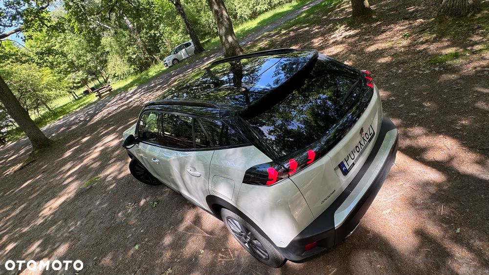 Peugeot 2008 PureTech 130 Allure S&S EAT8 - 7