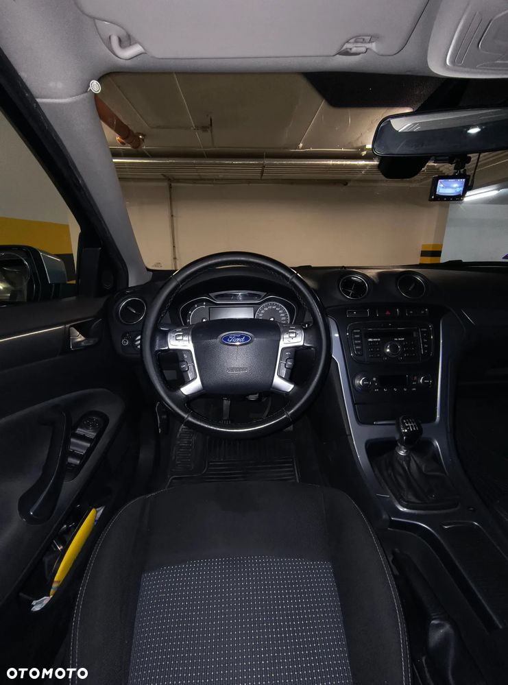 Ford Mondeo 2.0 TDCi Trend - 11