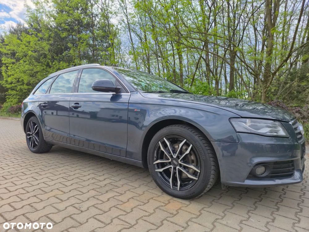 Audi A4 Avant 2.0 TDI DPF Ambiente - 8