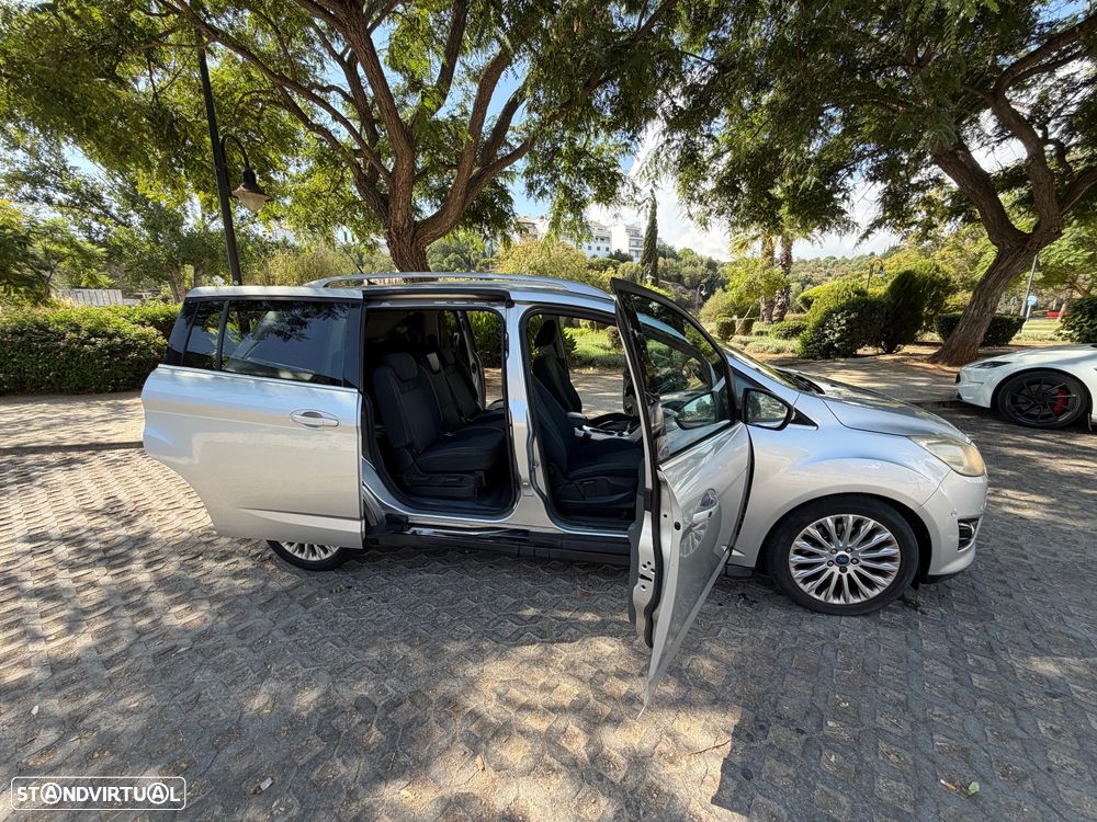 Ford Grand C-Max - 8