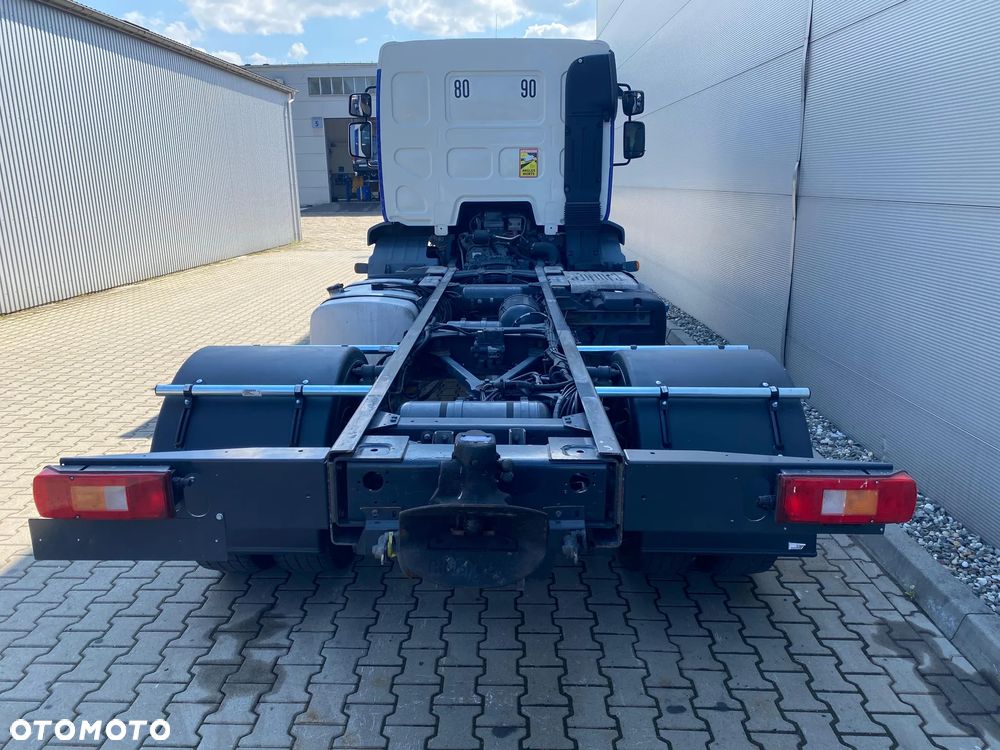 DAF LF 280FA (Podwozie z autotransportera) - 7