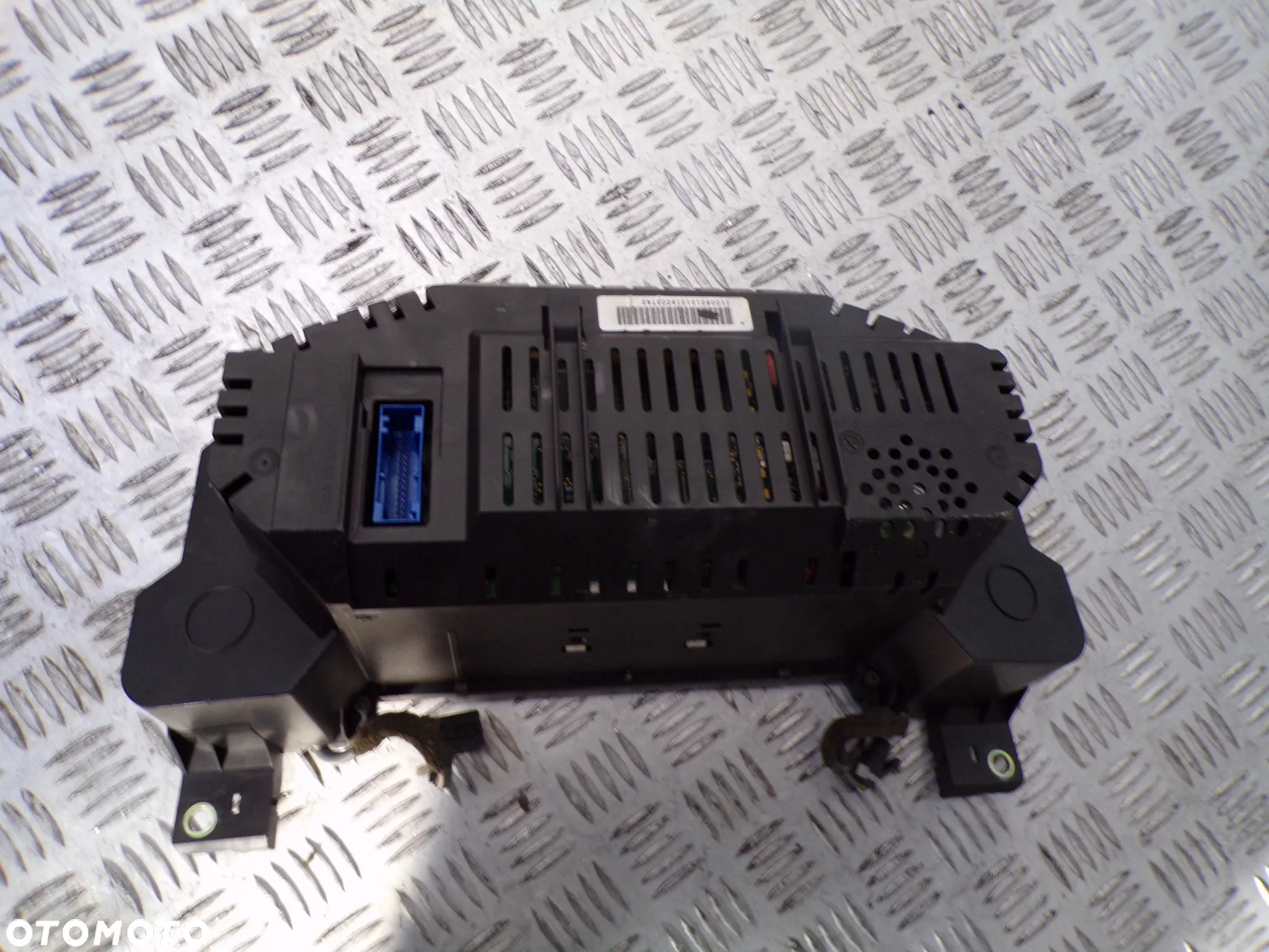 LICZNIK AUDI A8 D3 4E0920900K - 7