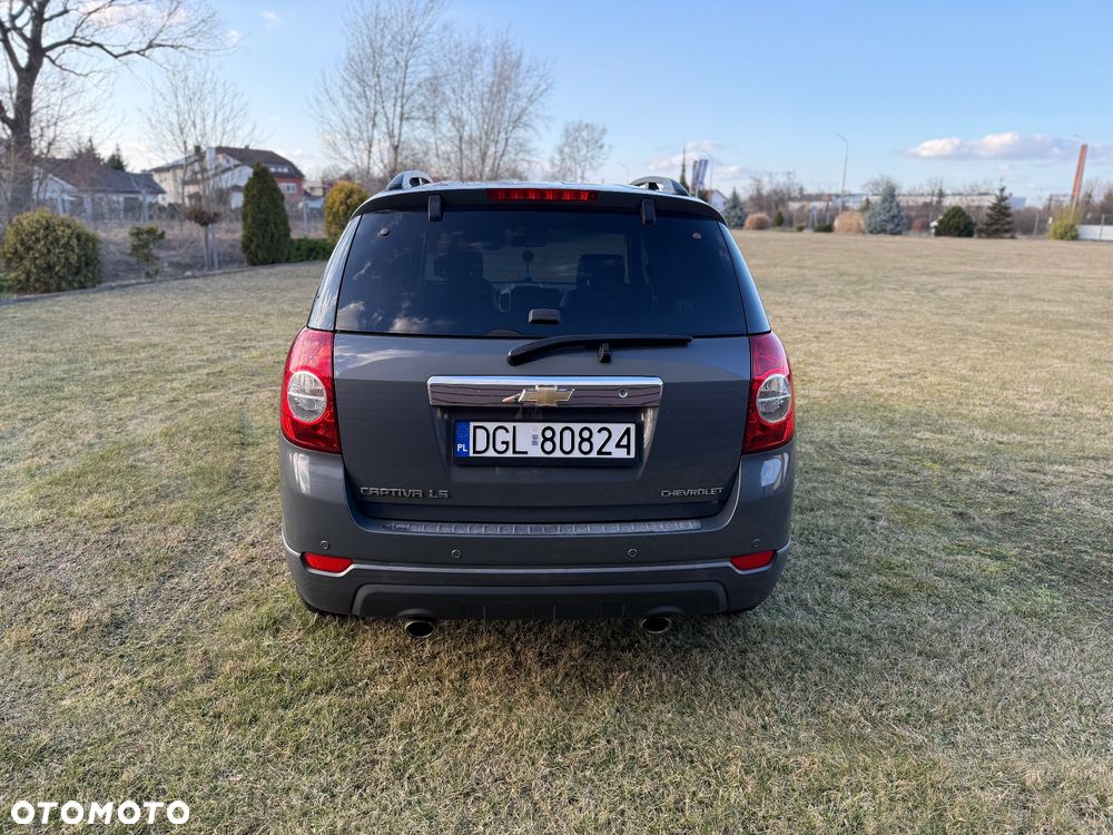 Chevrolet Captiva 2.0 2WD 7 Sitzer LS - 9