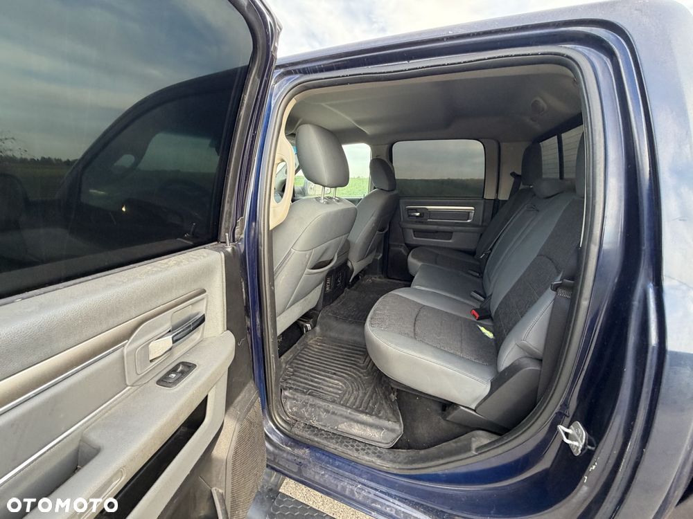 Dodge RAM 5.7 4x4 - 24