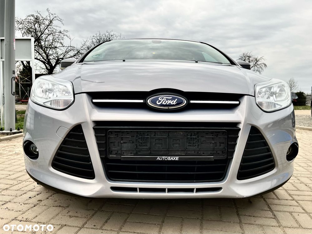 Ford Focus 1.0 EcoBoost STart-Stopp-System TITANIUM - 6