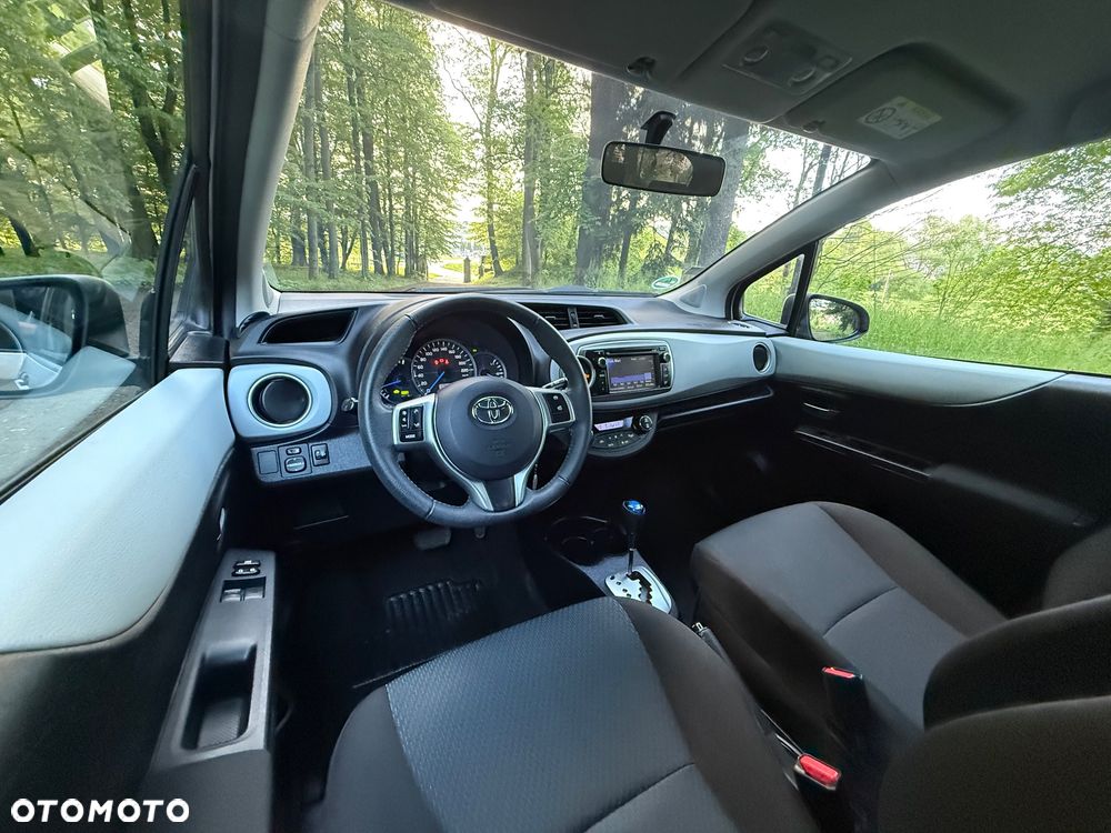 Toyota Yaris 1.5 VVT-i Life - 9