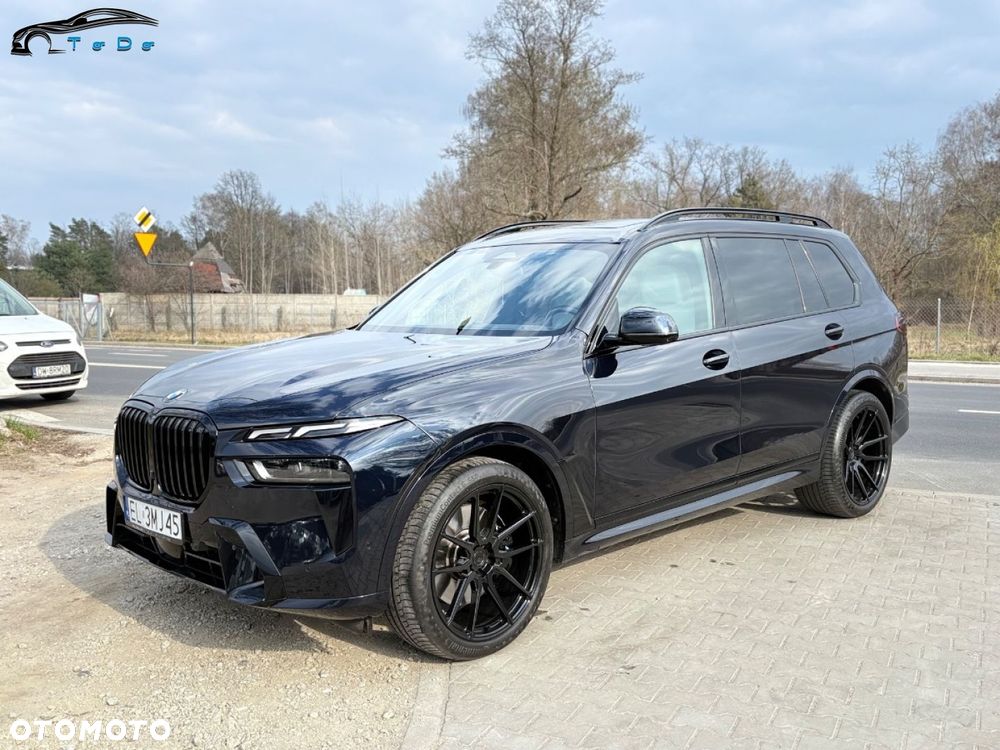 BMW X7 xDrive40i mHEV Individual Edition sport - 12