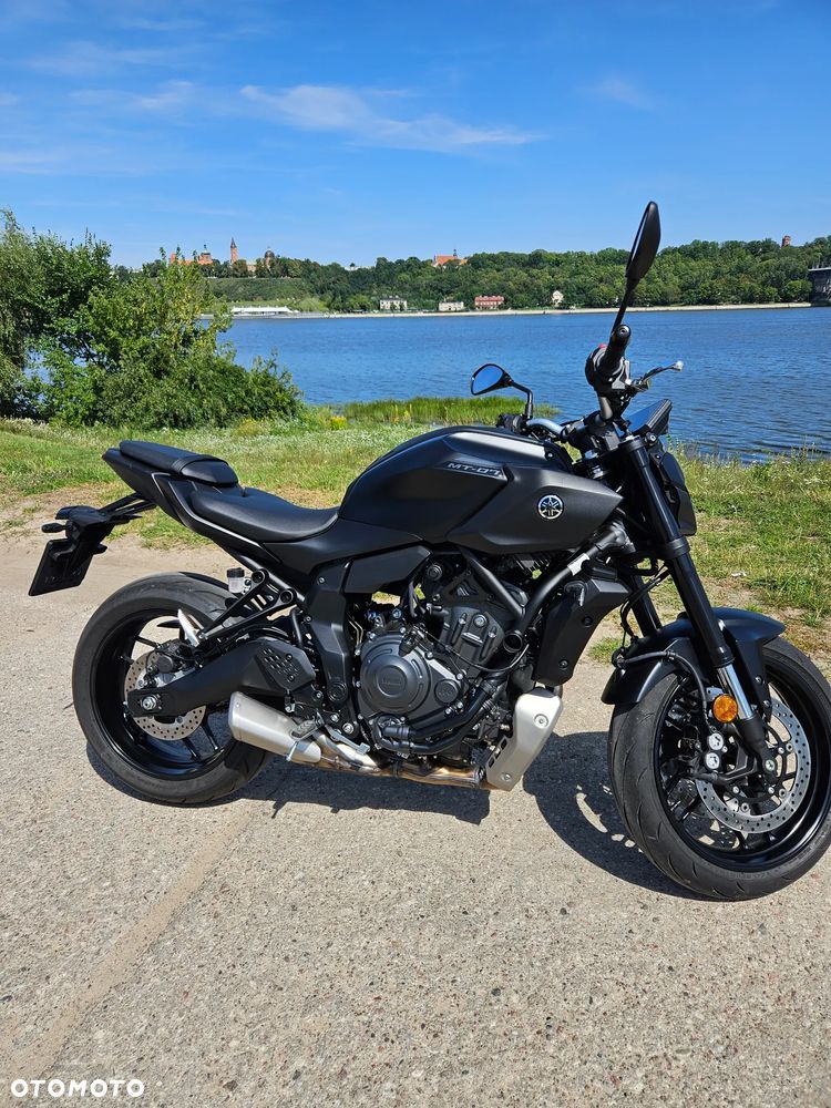 Yamaha MT - 2