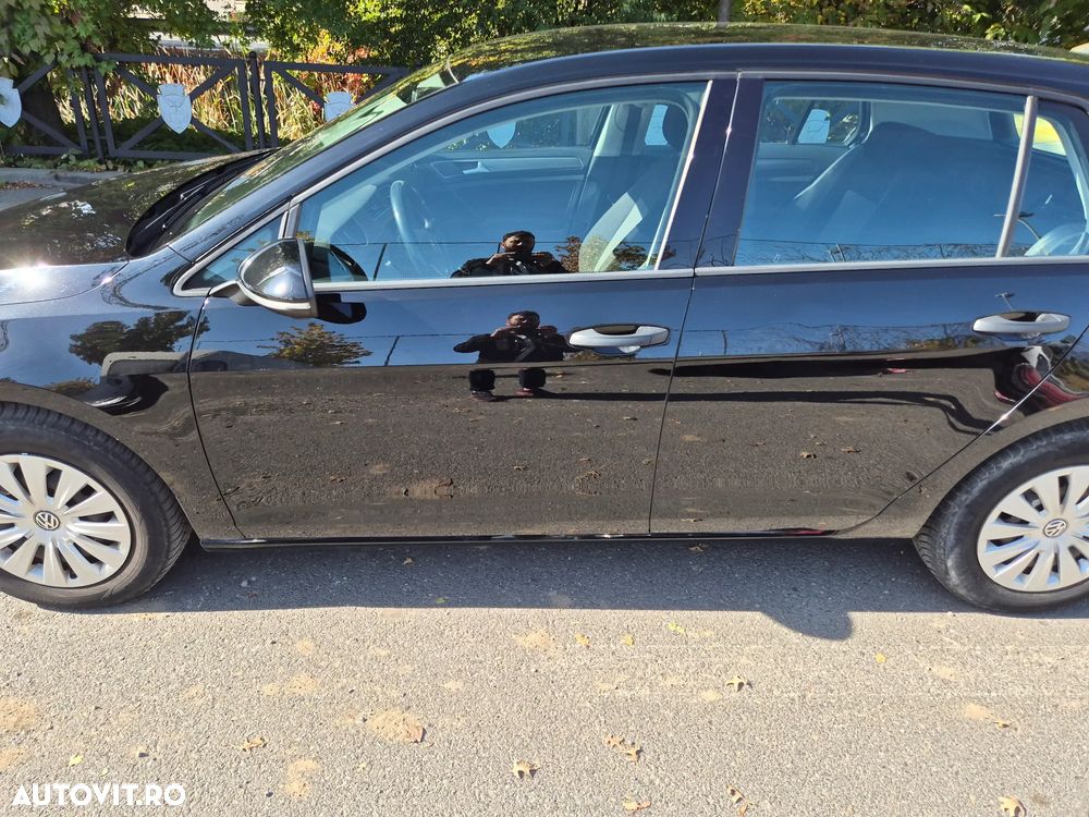 Volkswagen Golf - 14