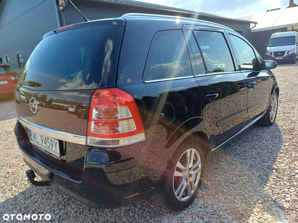 Opel Zafira 1.8 Family - 17