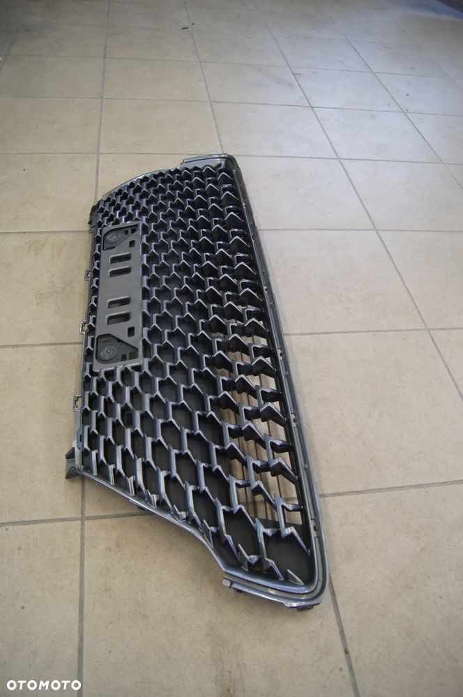 Lexus CT Lift (2014-2018) Grill atrapa zderzaka kratka - 2