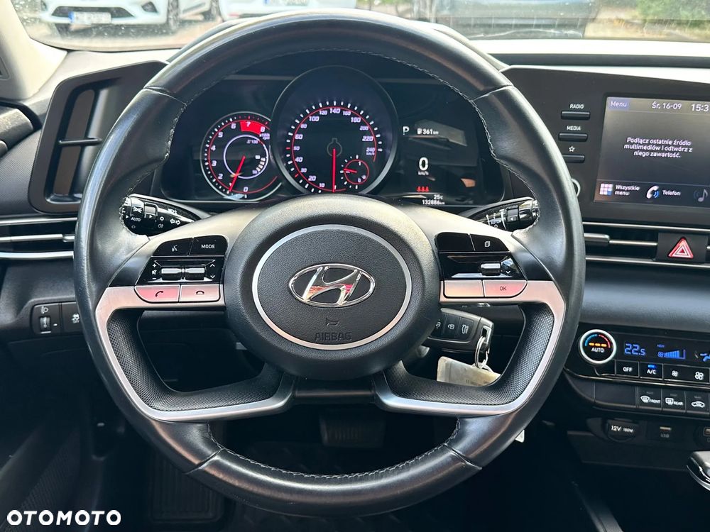 Hyundai Elantra 1.6 Modern CVT - 14
