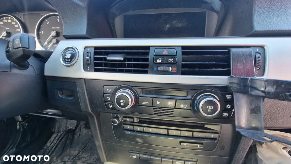 BMW 3 E90 2.0 D 2008R 105kW cały na części - 8