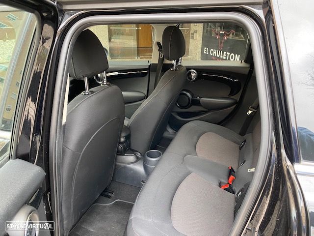 MINI 5 Portas One Aut. - 11