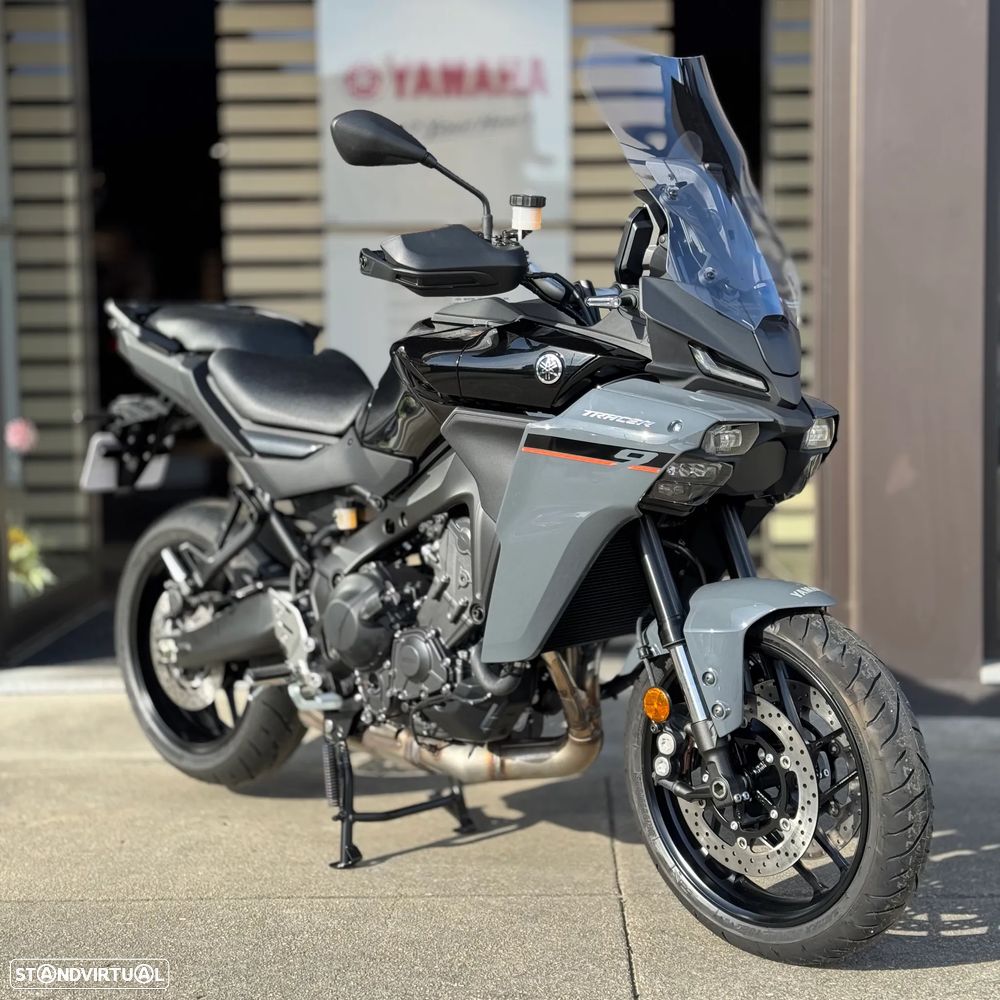 Yamaha Tracer 9 - 1