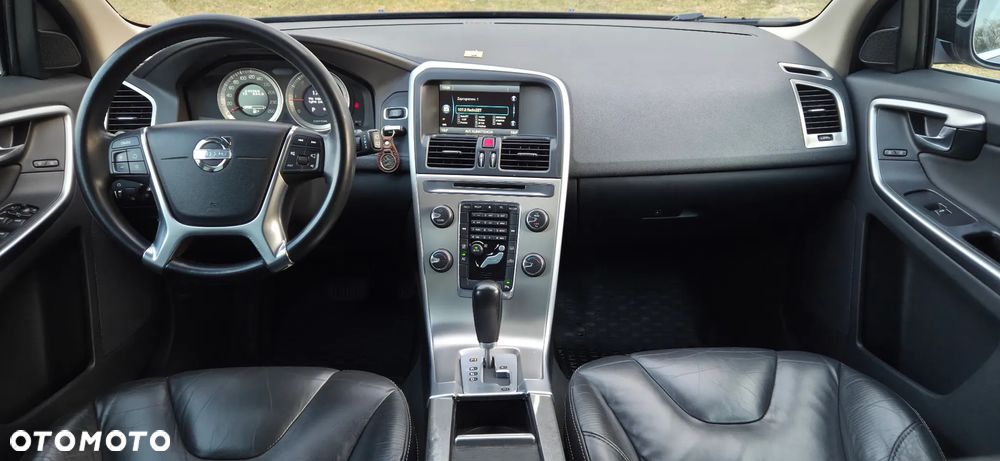 Volvo XC 60 D3 R Design - 14