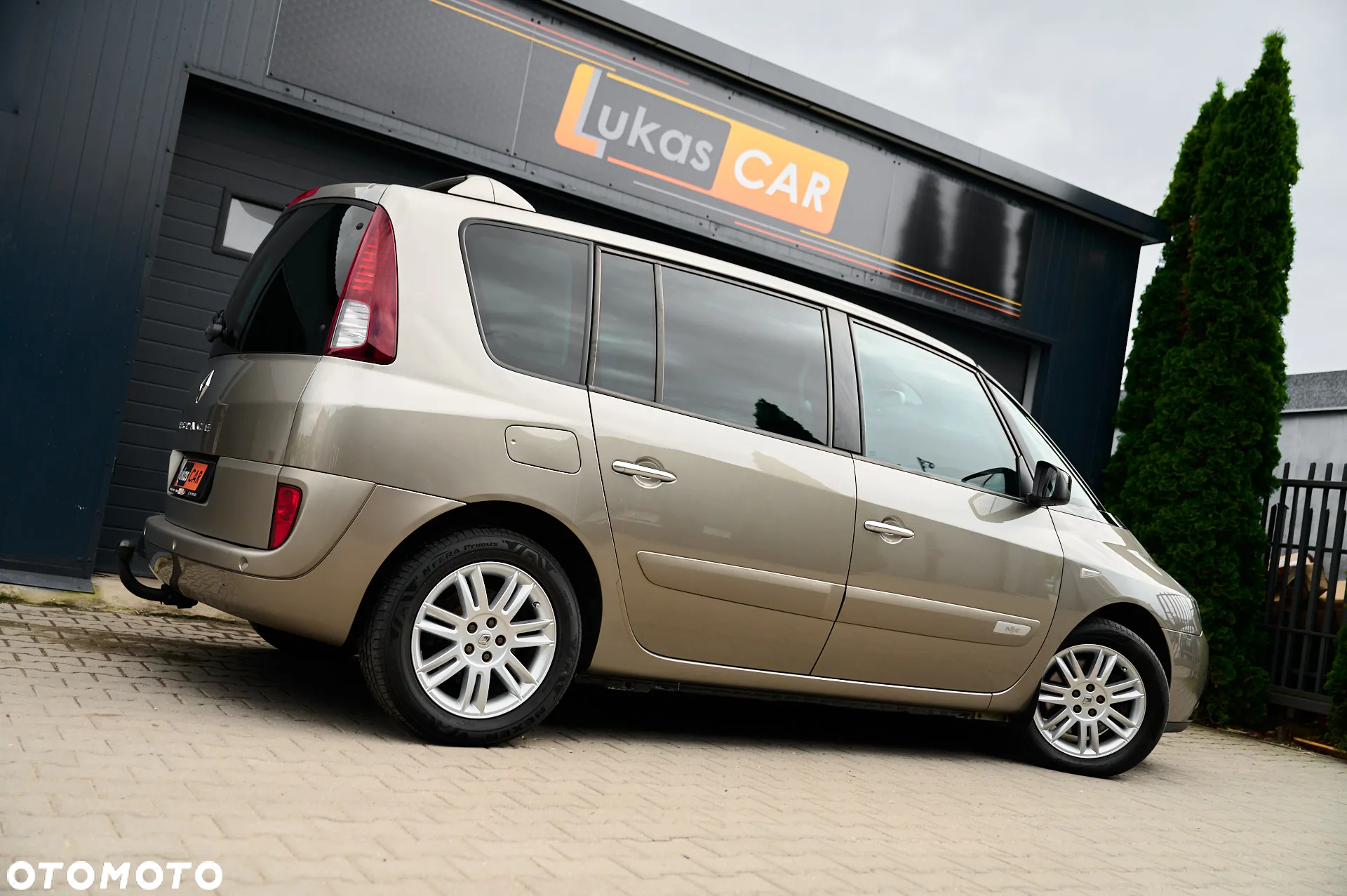 Renault Espace 2.0 dCi 175 FAP Initiale - 5
