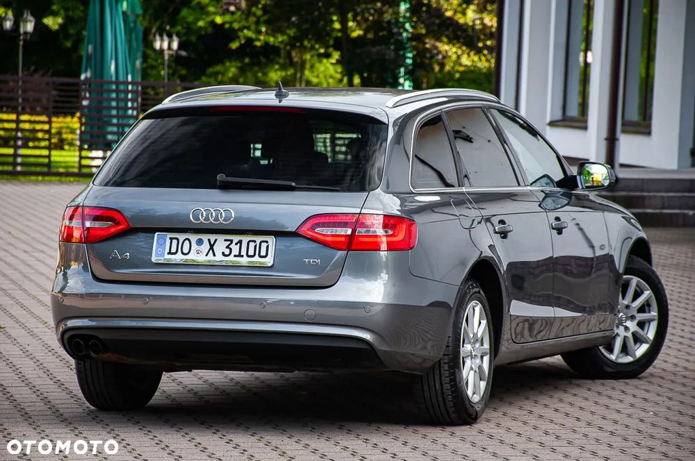 Audi A4 ver-2-0-tdi-dpf-attraction - 11