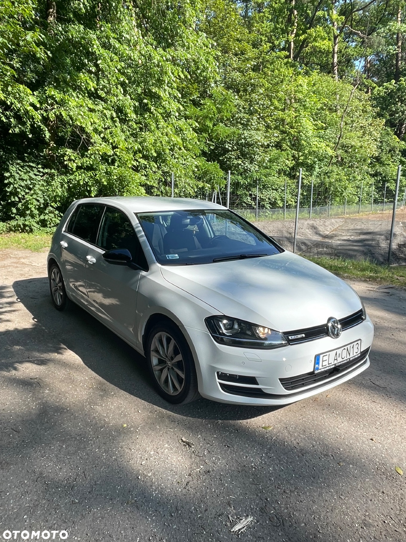 Volkswagen Golf 1.6 TDI BlueMotion Technology Comfortline - 6