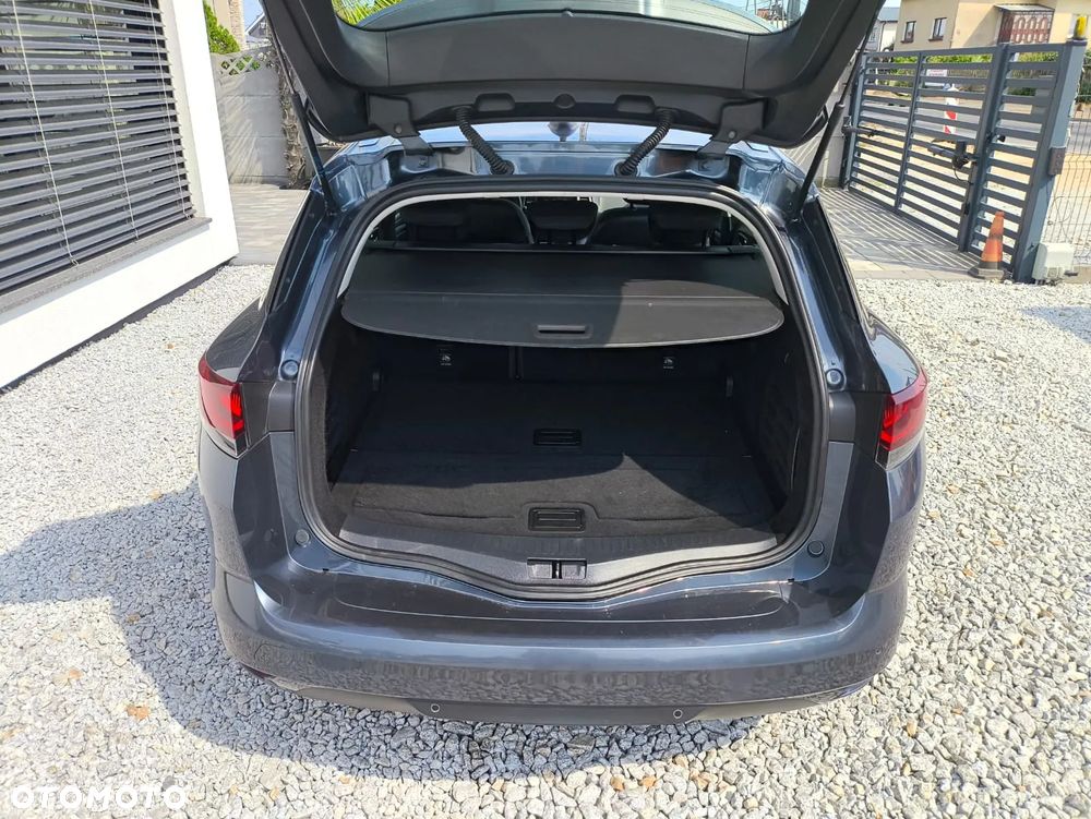 Renault Megane - 5