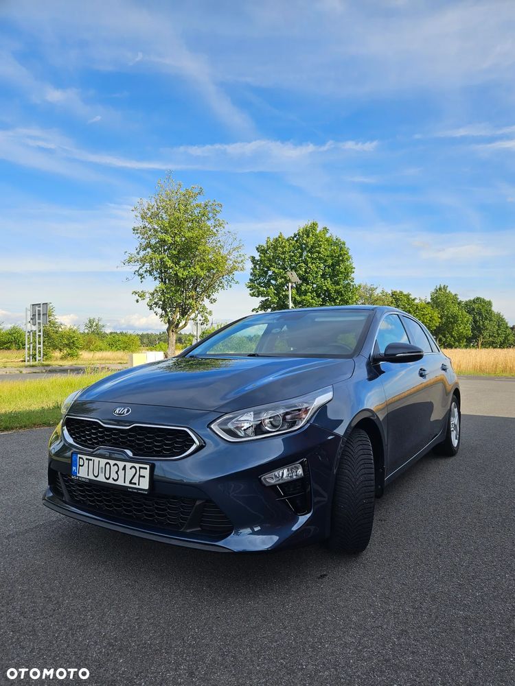 Kia Ceed 1.4 L - 3