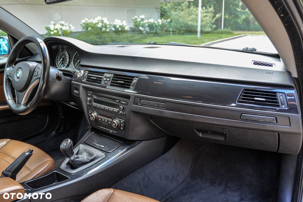 BMW Seria 3 - 10