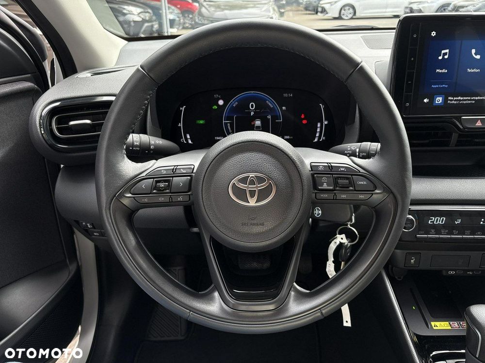 Toyota Yaris - 17