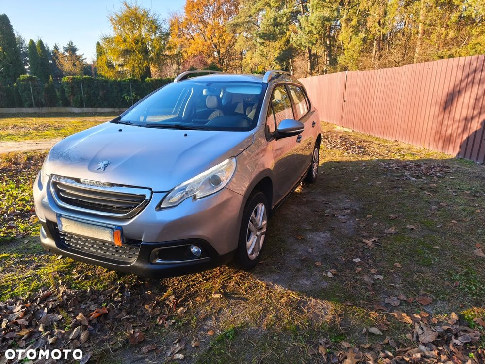 Peugeot 2008 1.6 BlueHDi Style S&S - 2