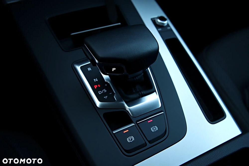 Audi Q5 40 TDI mHEV Quattro S tronic - 28