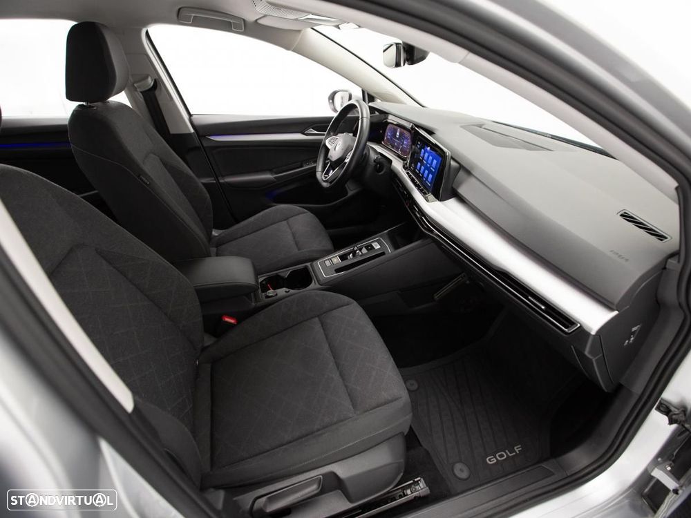 VW Golf - 9