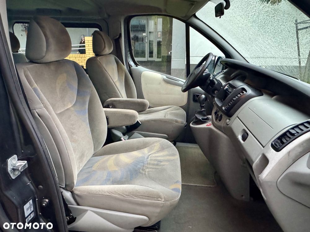 Renault Trafic dCi Passenger - 5