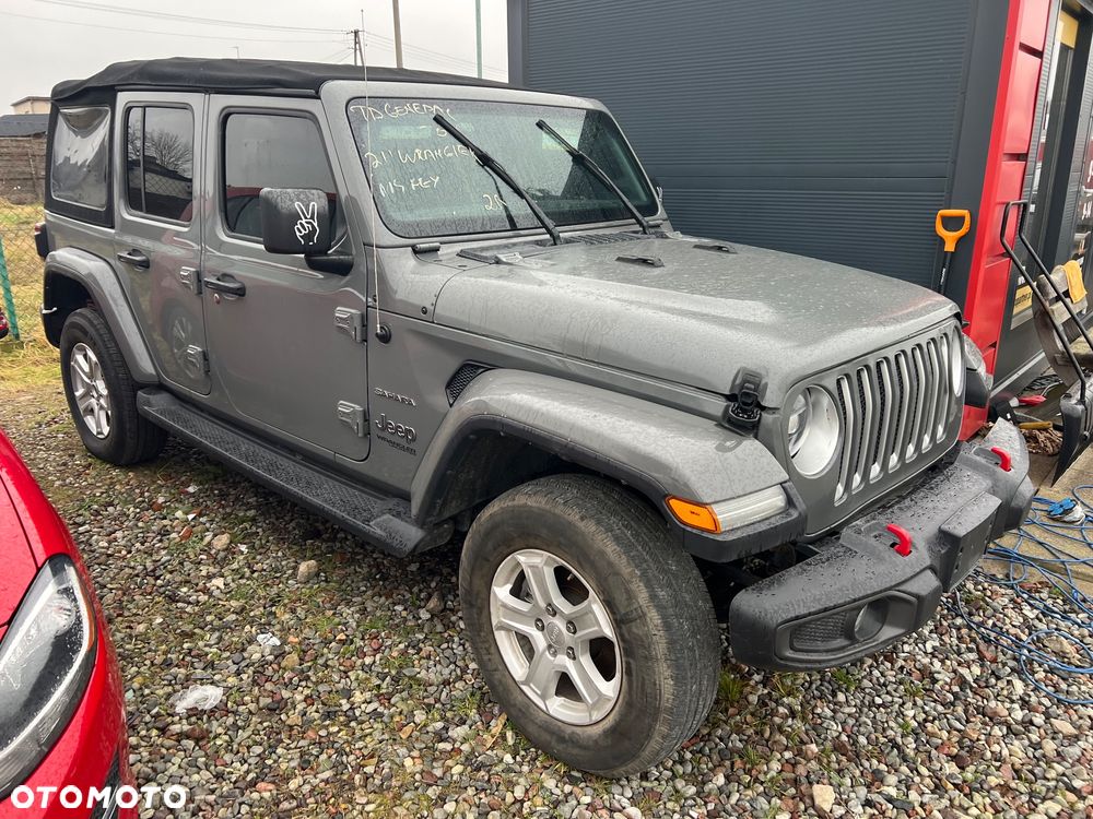 Jeep Wrangler Unlimited GME 2.0 Turbo Sahara - 12