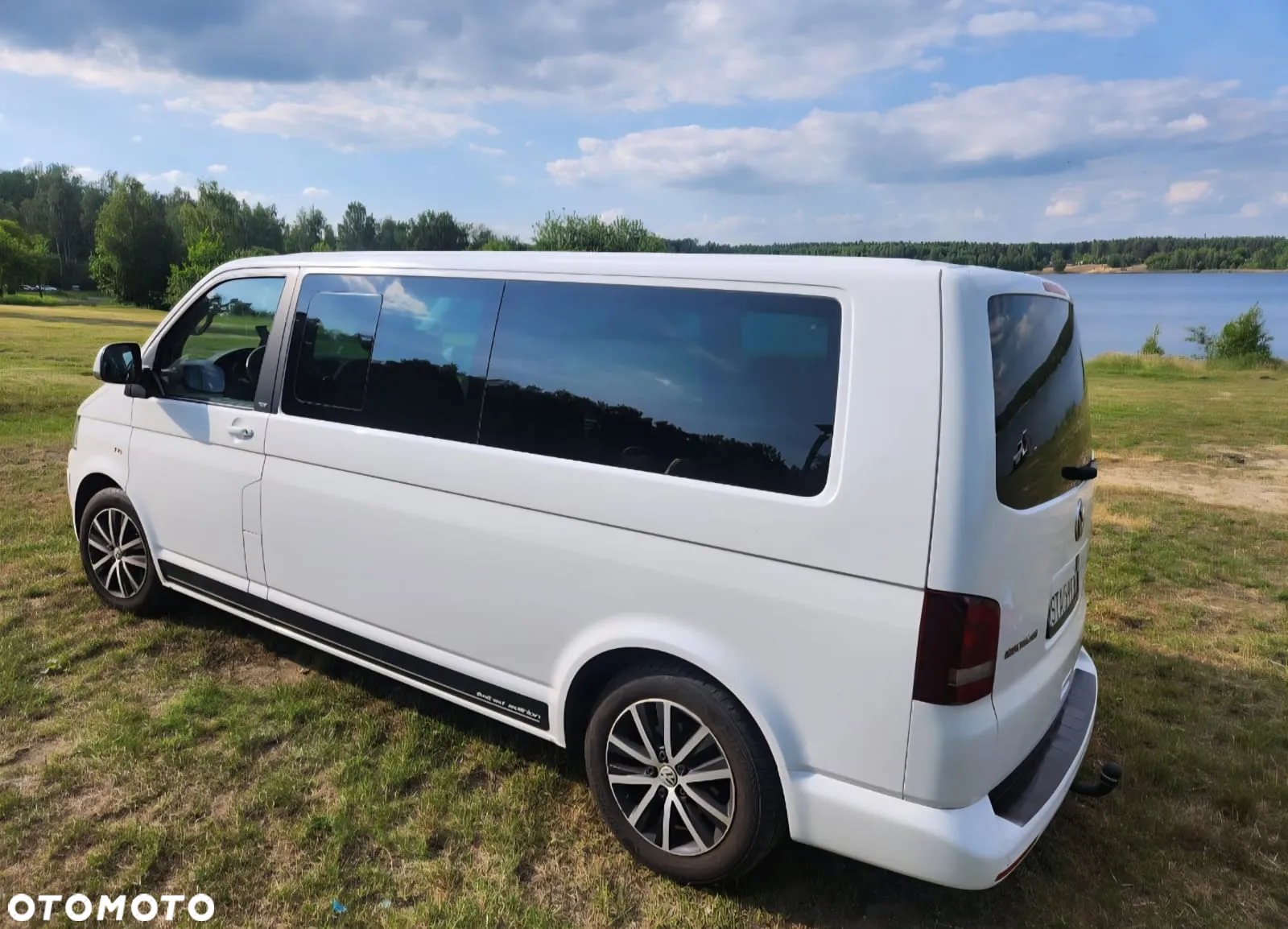 Volkswagen Multivan - 7