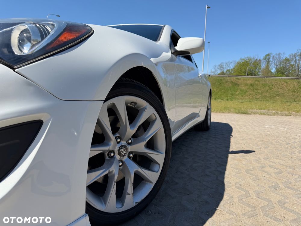 Hyundai Genesis Coupe - 7