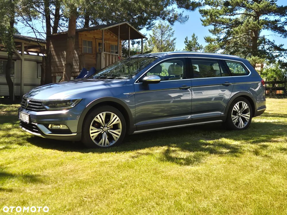 Volkswagen Passat Alltrack 2.0 TSI BMT 4Mot DSG - 2