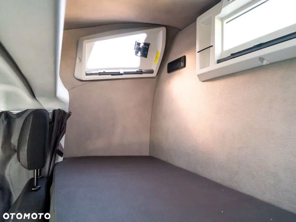Iveco Daily 35S18HA8/P 3.0 180KM - 13
