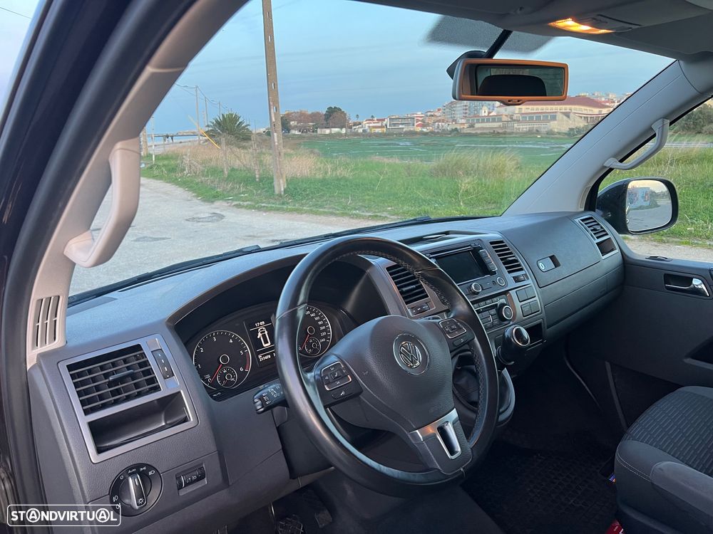 VW Multivan 2.0 TDi 114 Confortline Longa BlueMotion - 5